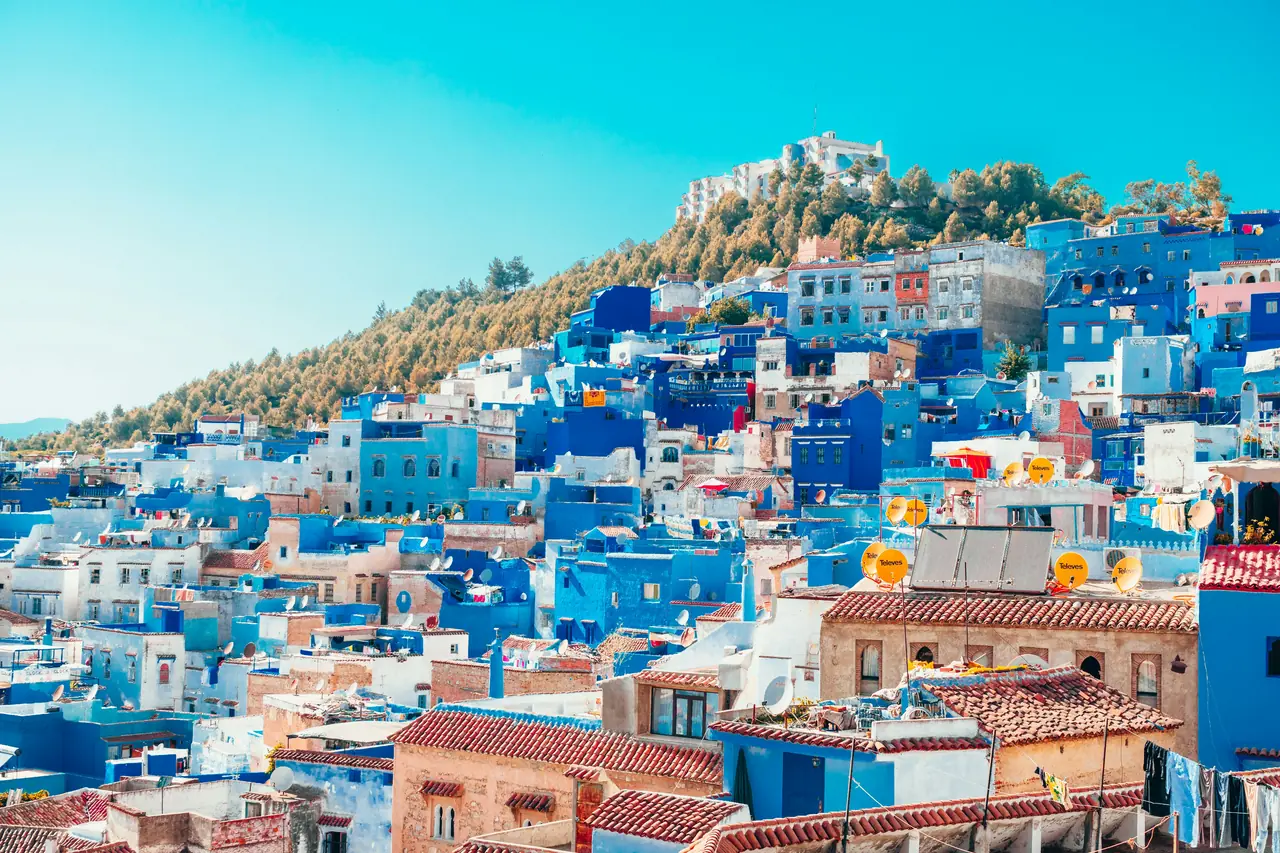 Morocco on a budget: blue alleys of Chefchaouen